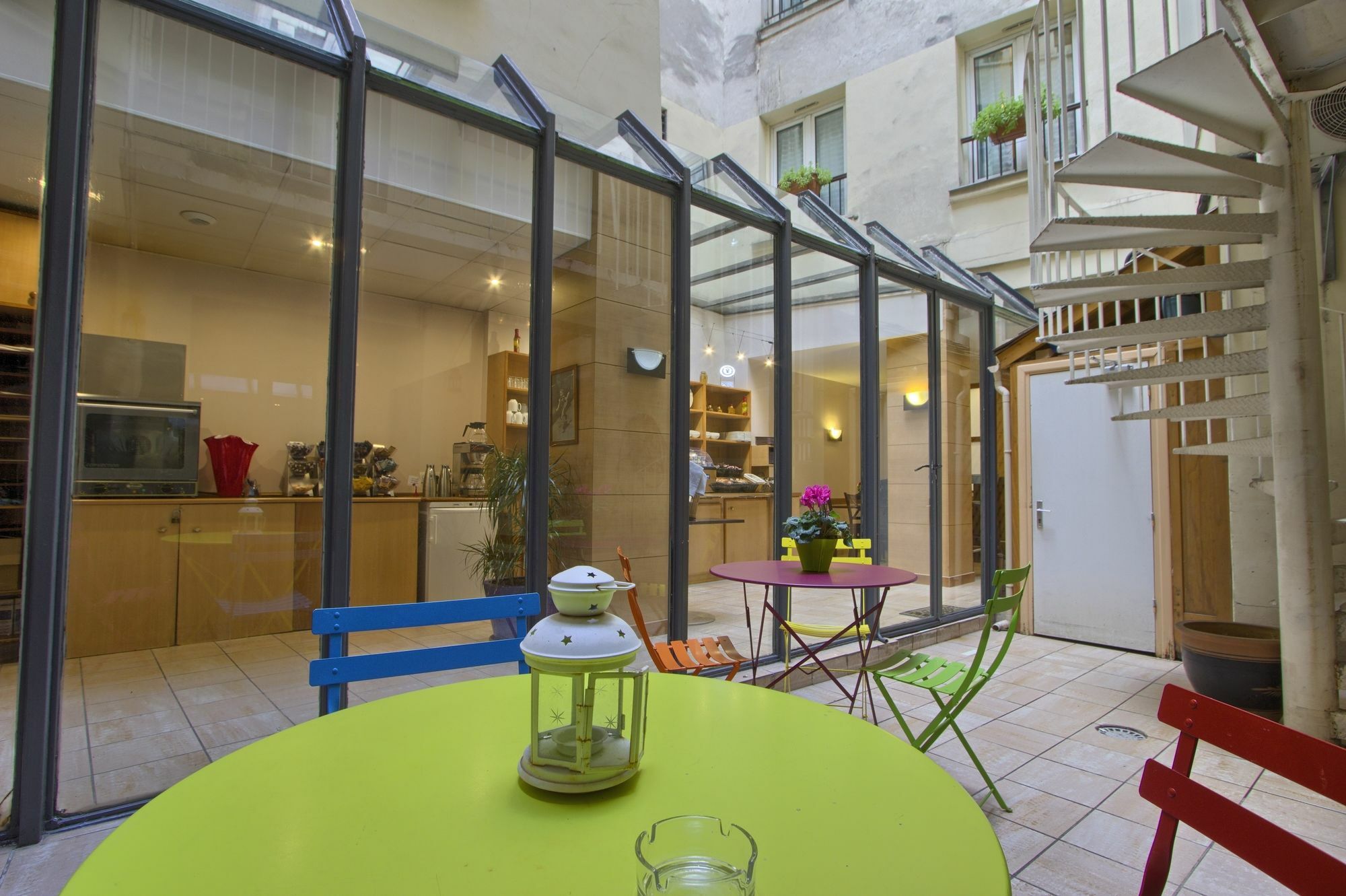 Hotel Timhotel Le Louvre Parijs